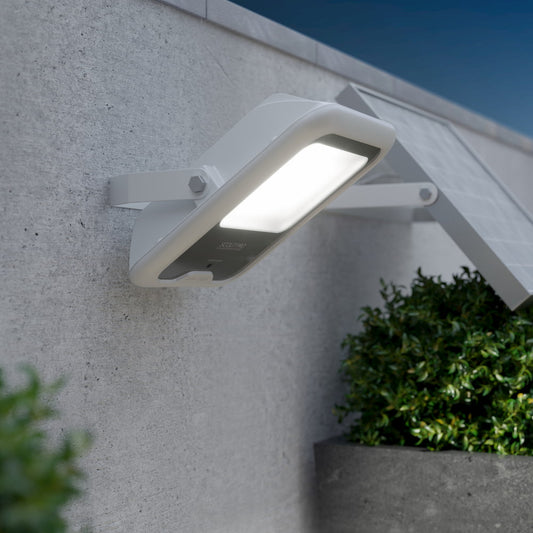 Scout Pro Solar Floodlight White