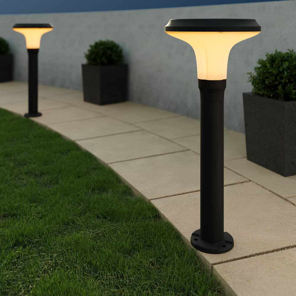 X4 Wethersfield Solar Path Lights